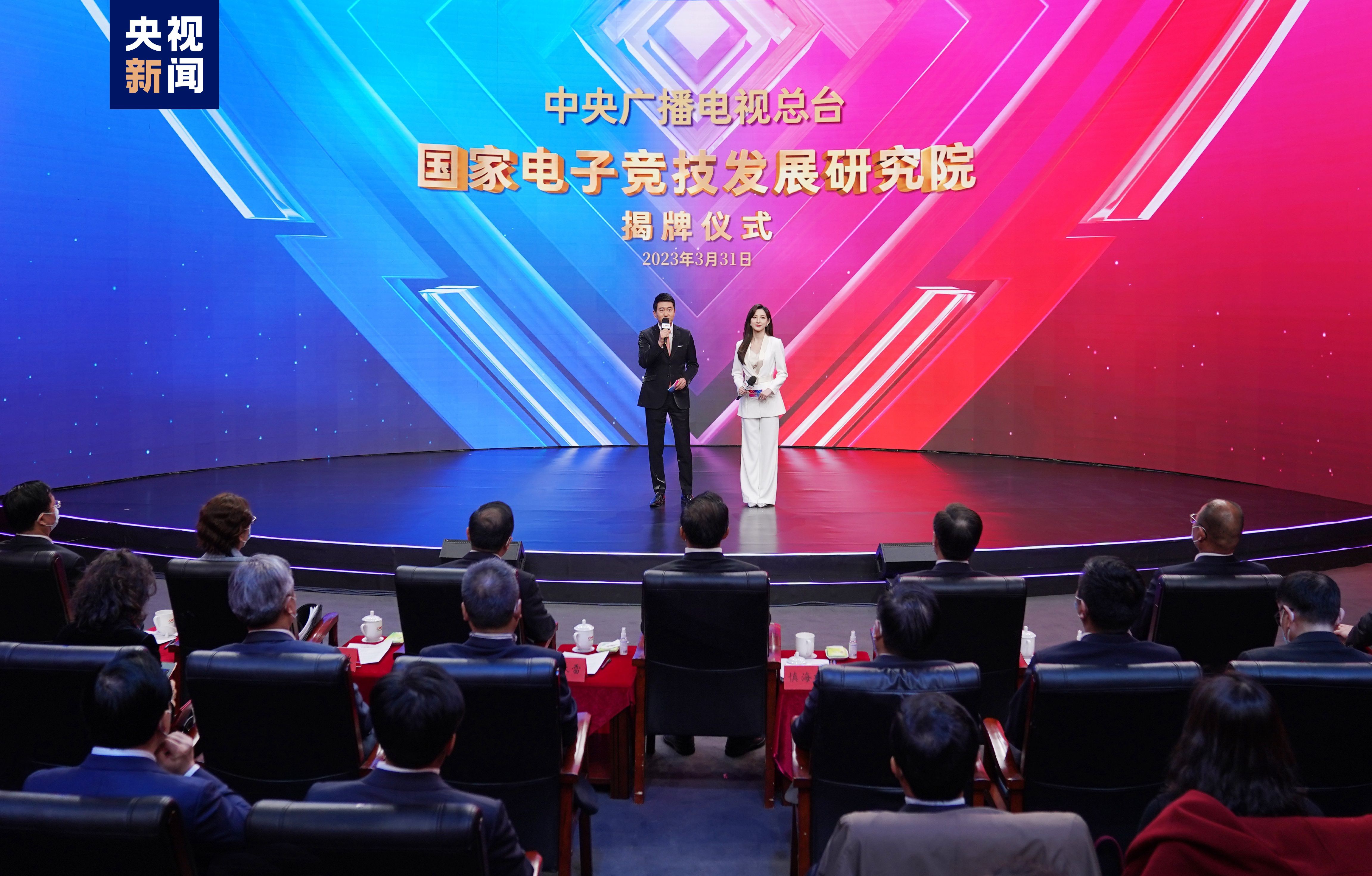 金年會(huì)(金子招牌)：起底網(wǎng)紅羊奶粉：代購與合規(guī)之戰(zhàn)